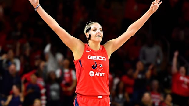 Elena Delle Donne celebrates after a made shot.
